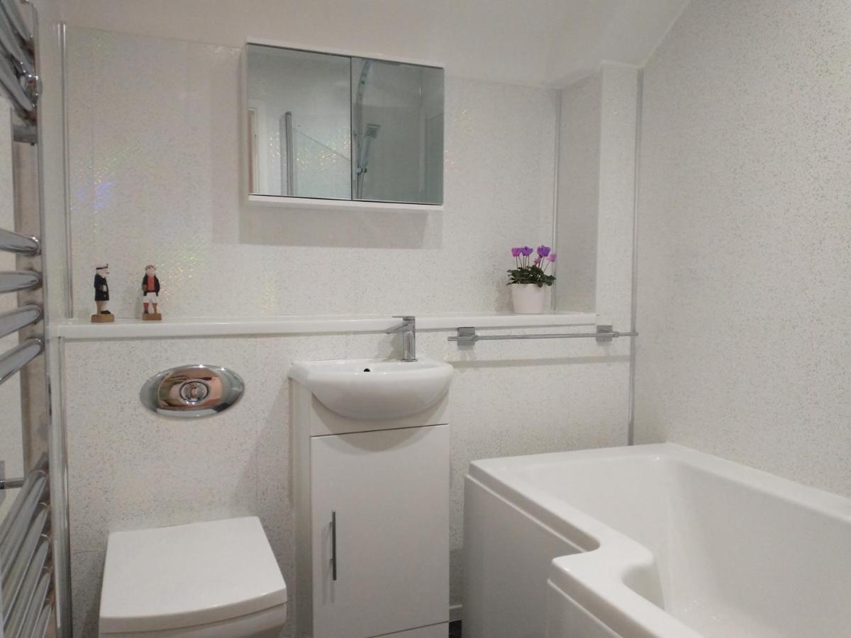 Chipad Duo - Comfy House With Parking And Garden Villa Chichester Kültér fotó