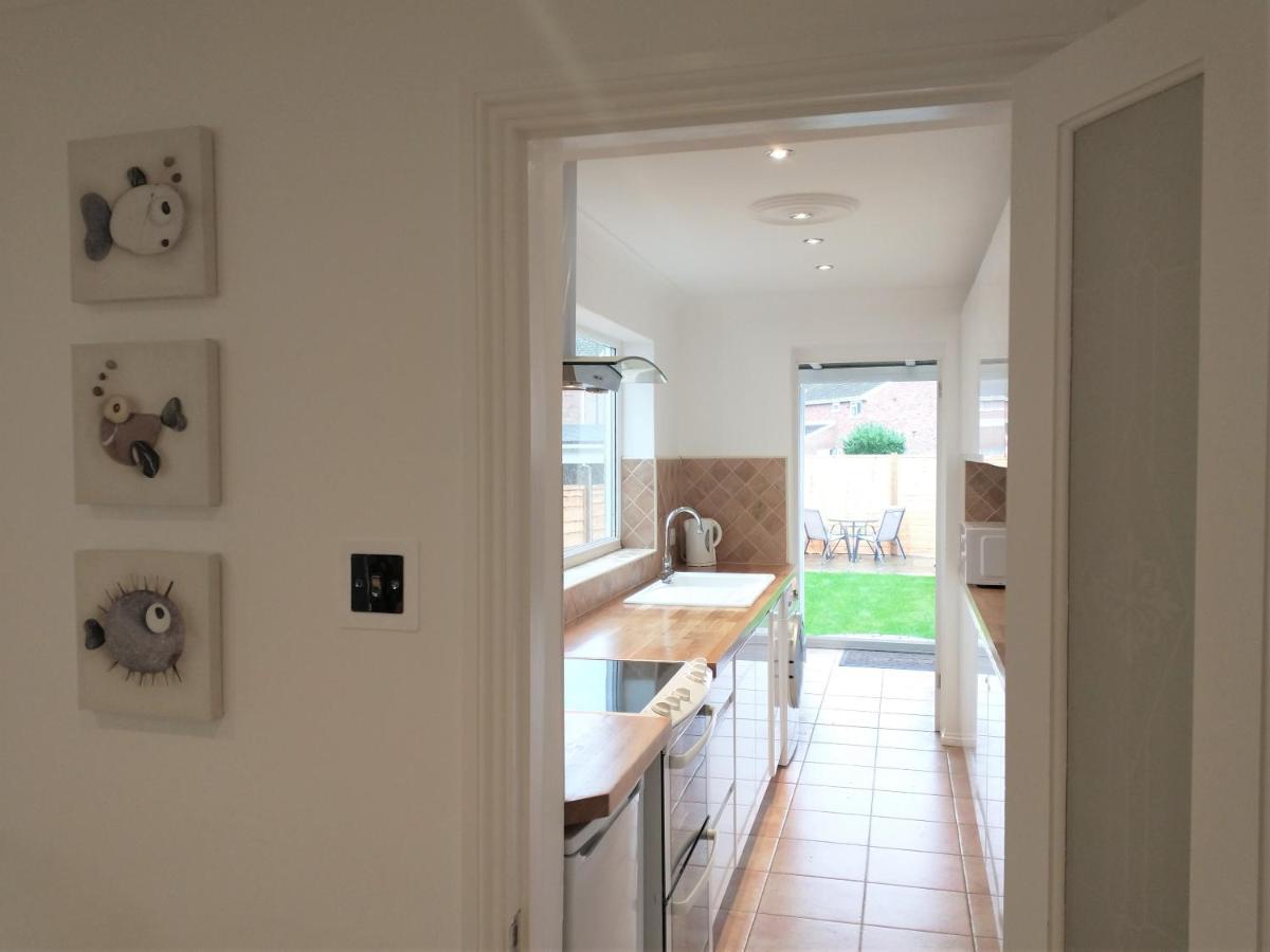 Chipad Duo - Comfy House With Parking And Garden Villa Chichester Kültér fotó